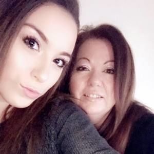 Meet your Posher, Nora